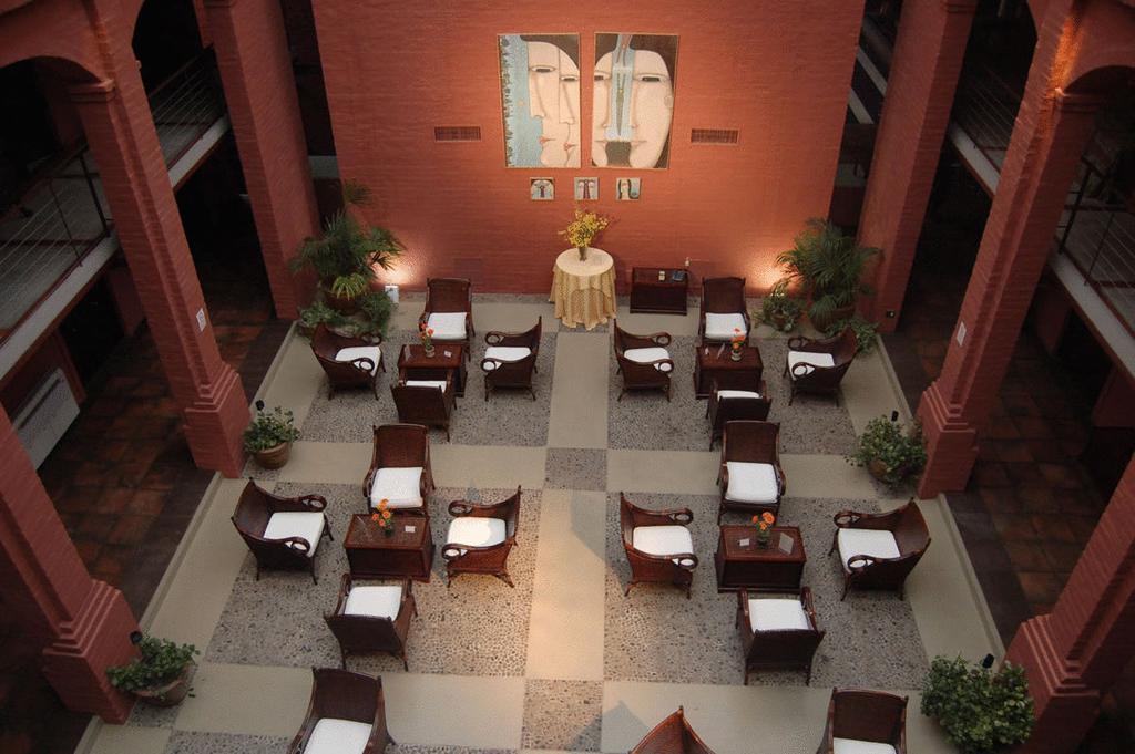 Spa Hotel La Reserve Colonia del Sacramento Exterior photo The interior of the hotel